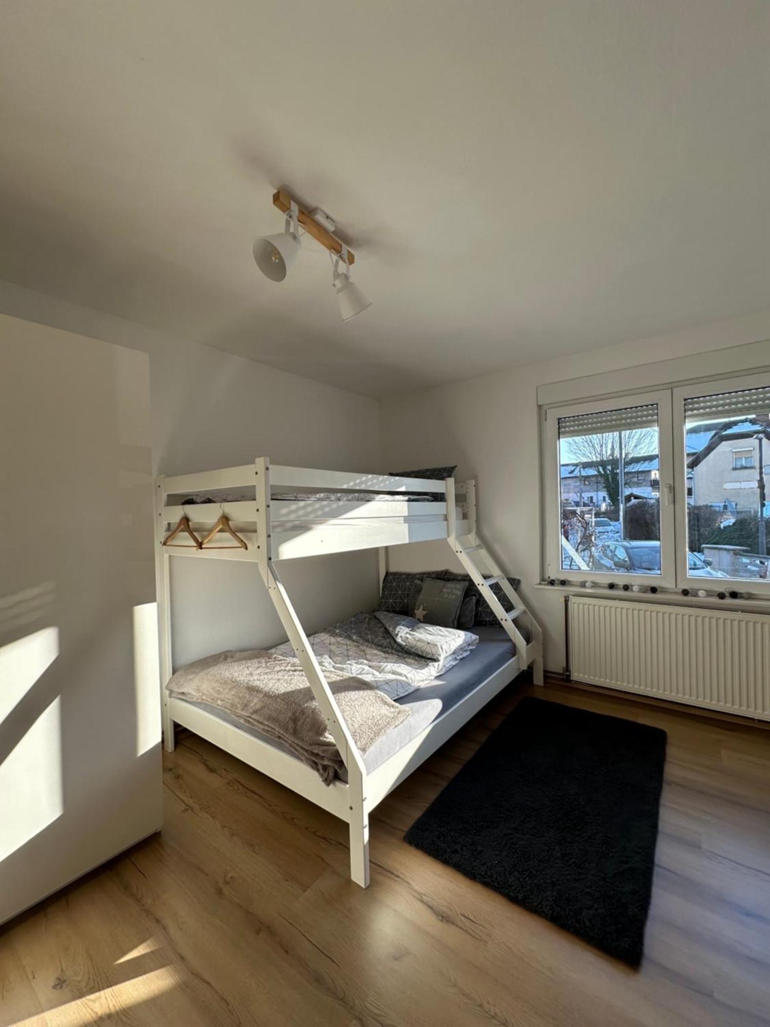 Vanessa Apartment Ljubljana Bagian luar foto